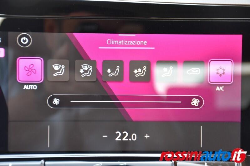 VOLKSWAGEN GOLF 8 1.5 ETSI 131 CV DSG LIFE