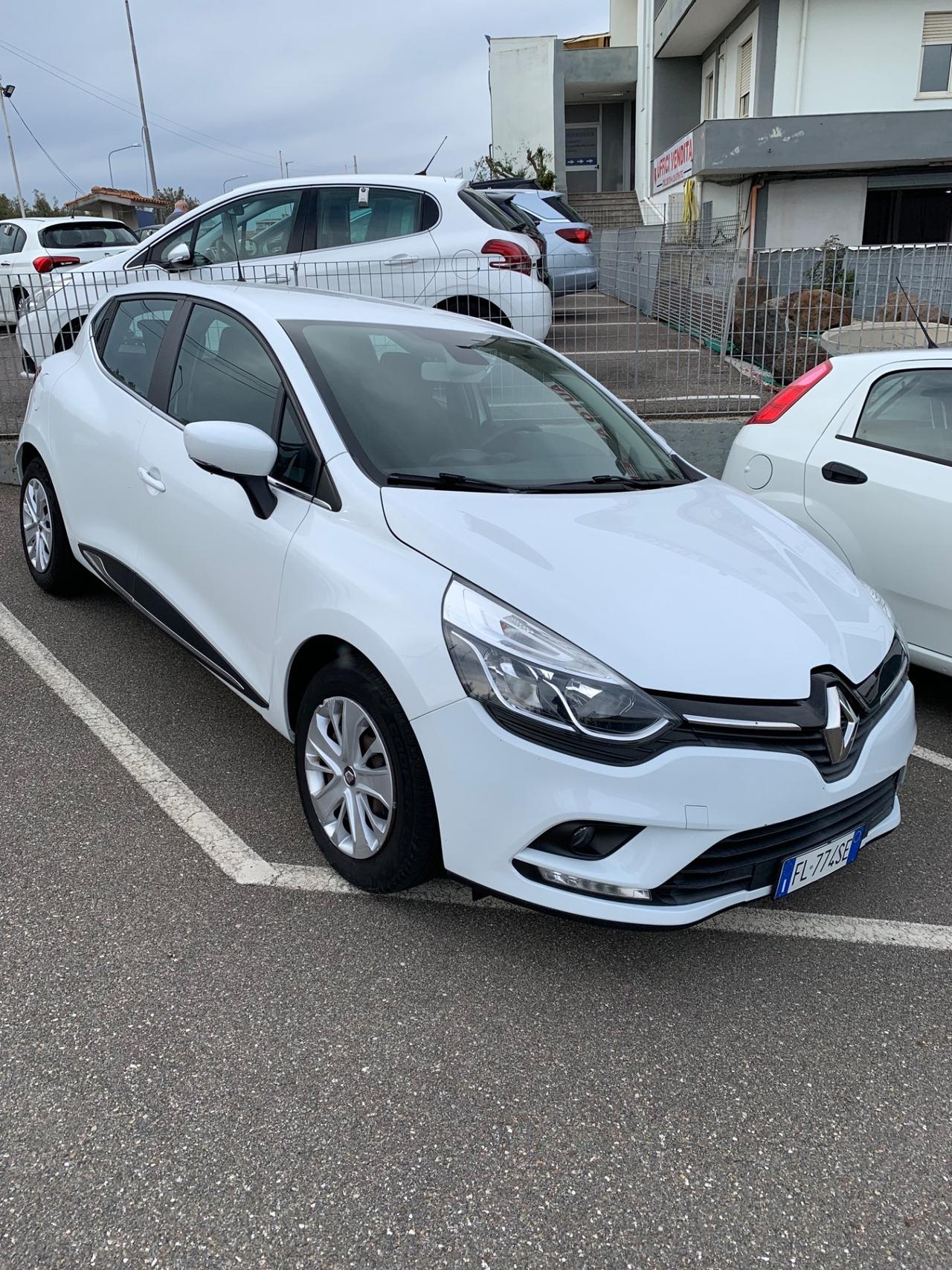 Renault Clio 1.2 75CV 5 porte Zen