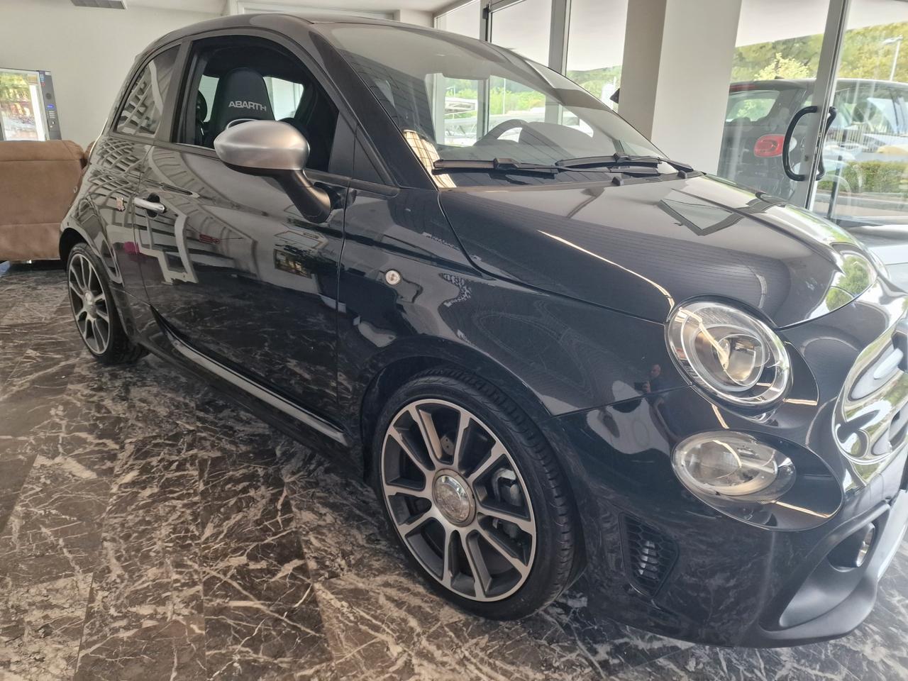 Abarth 595 1.4 Turbo T-Jet 165 CV Turismo