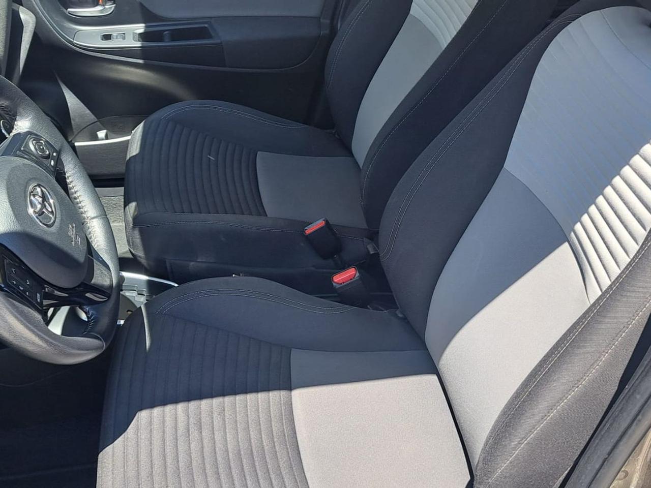 Toyota Yaris 1.5 Hybrid #2599