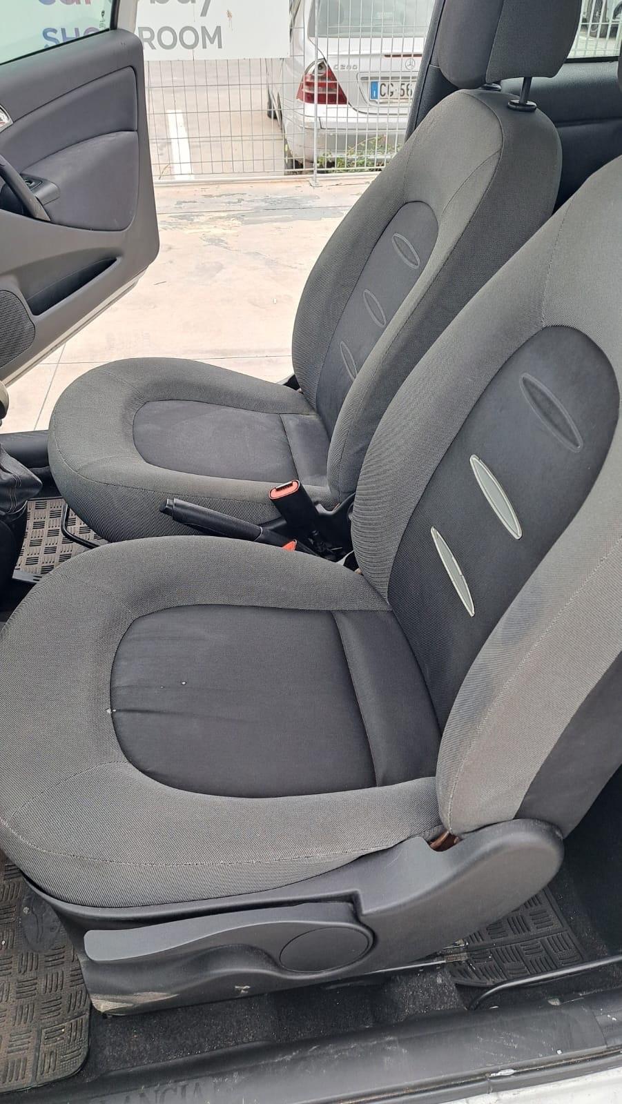 Lancia Ypsilon 1.2 Argento