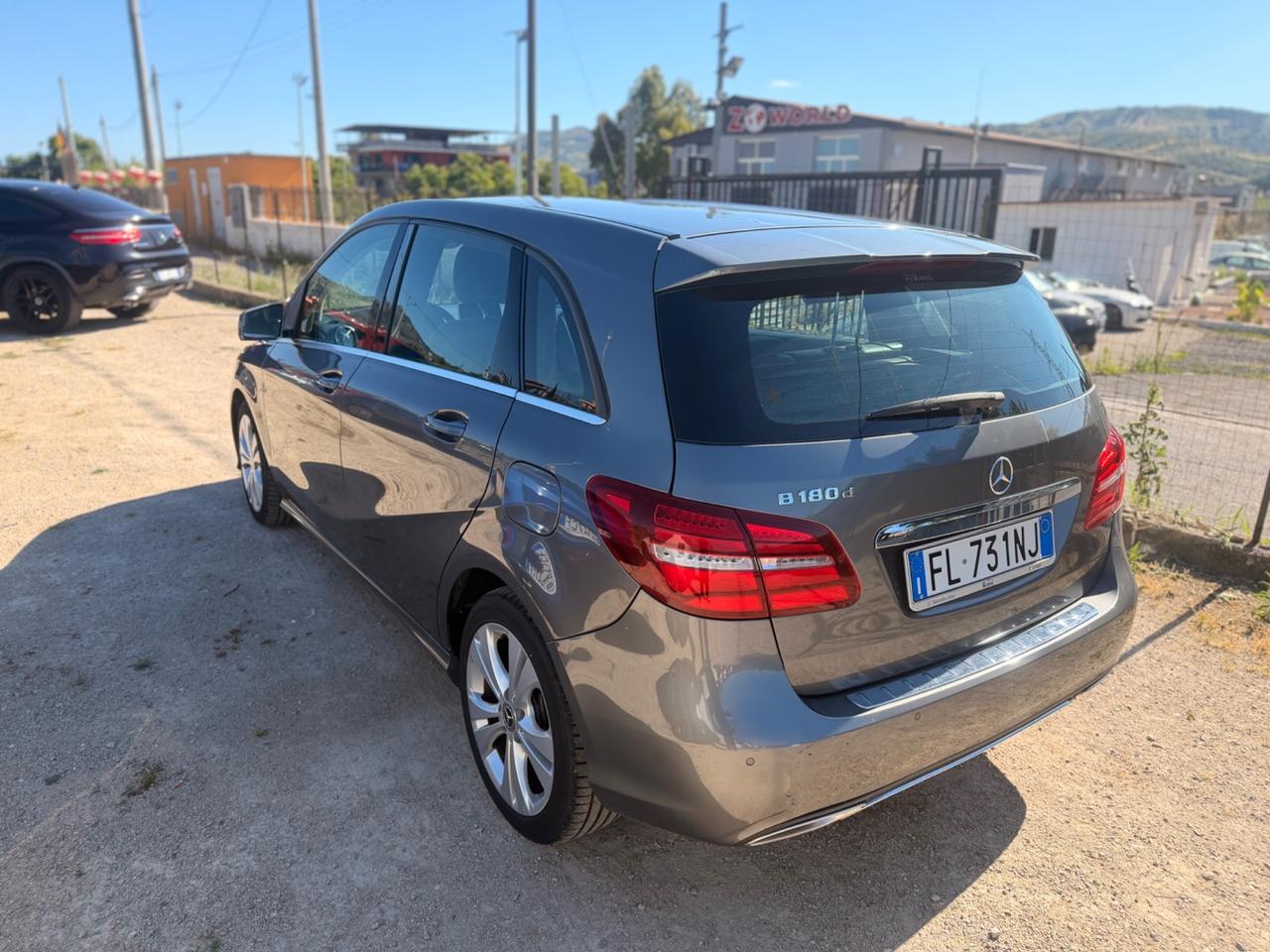 Mercedes-benz B 180 d Premium