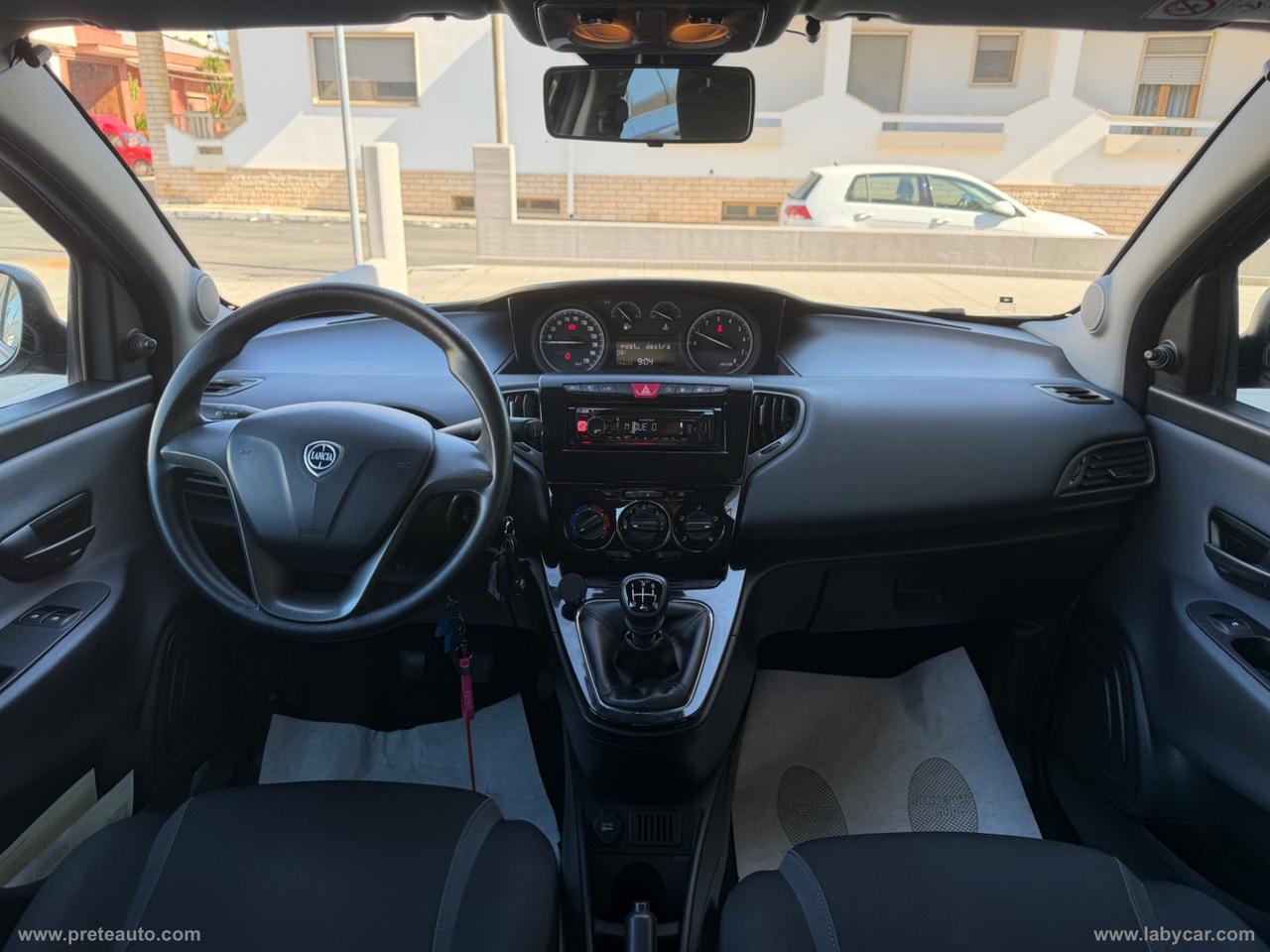 LANCIA Ypsilon 1.2 69 CV 5p. GPL Ecochic Silver