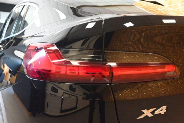 BMW X4 XDRIVE 20d XLINE AUTO 190CV NAVI 19"RADAR CAM FULL