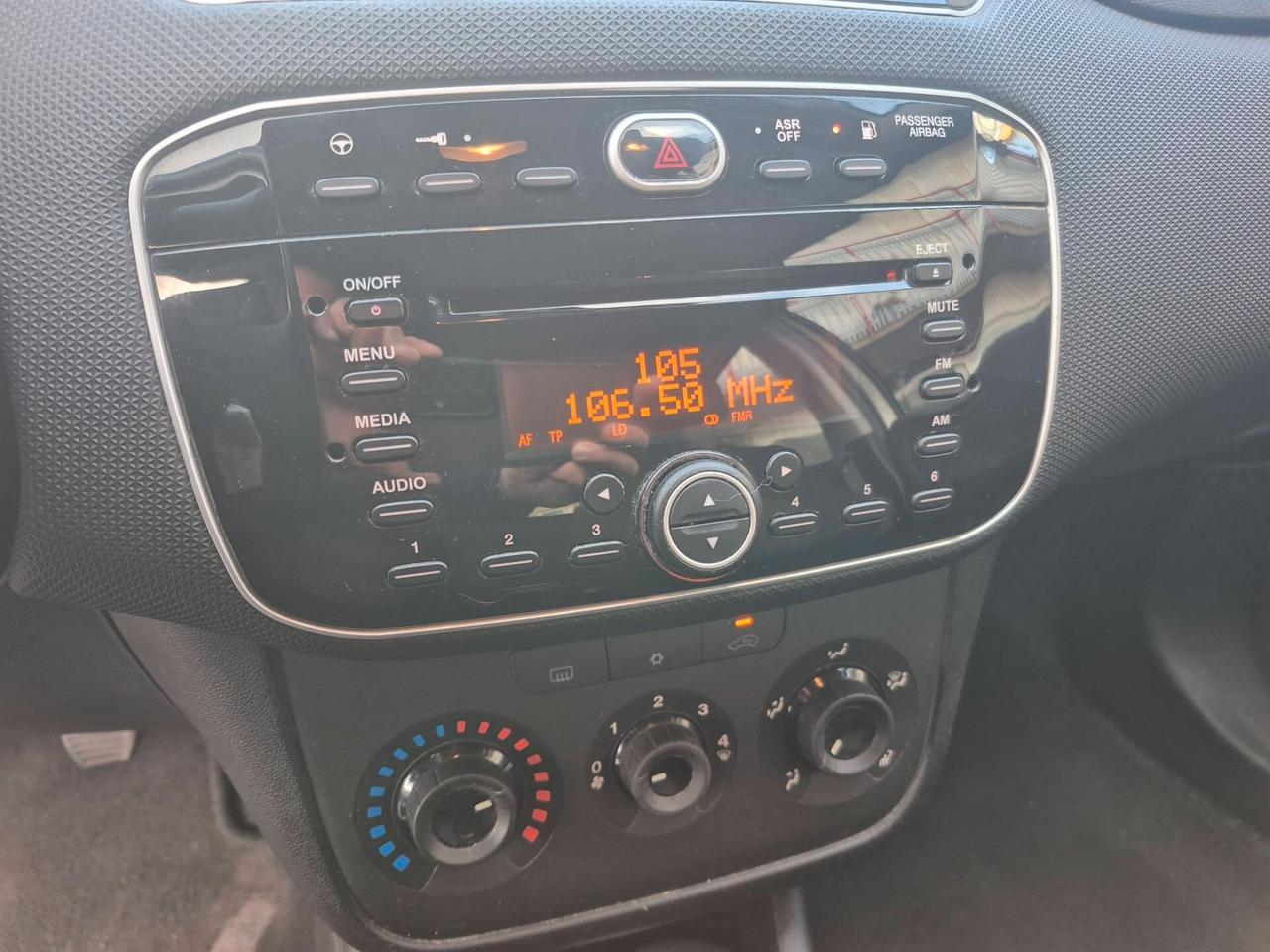 Fiat Punto 1.4 8V 5 porte Natural Power Street