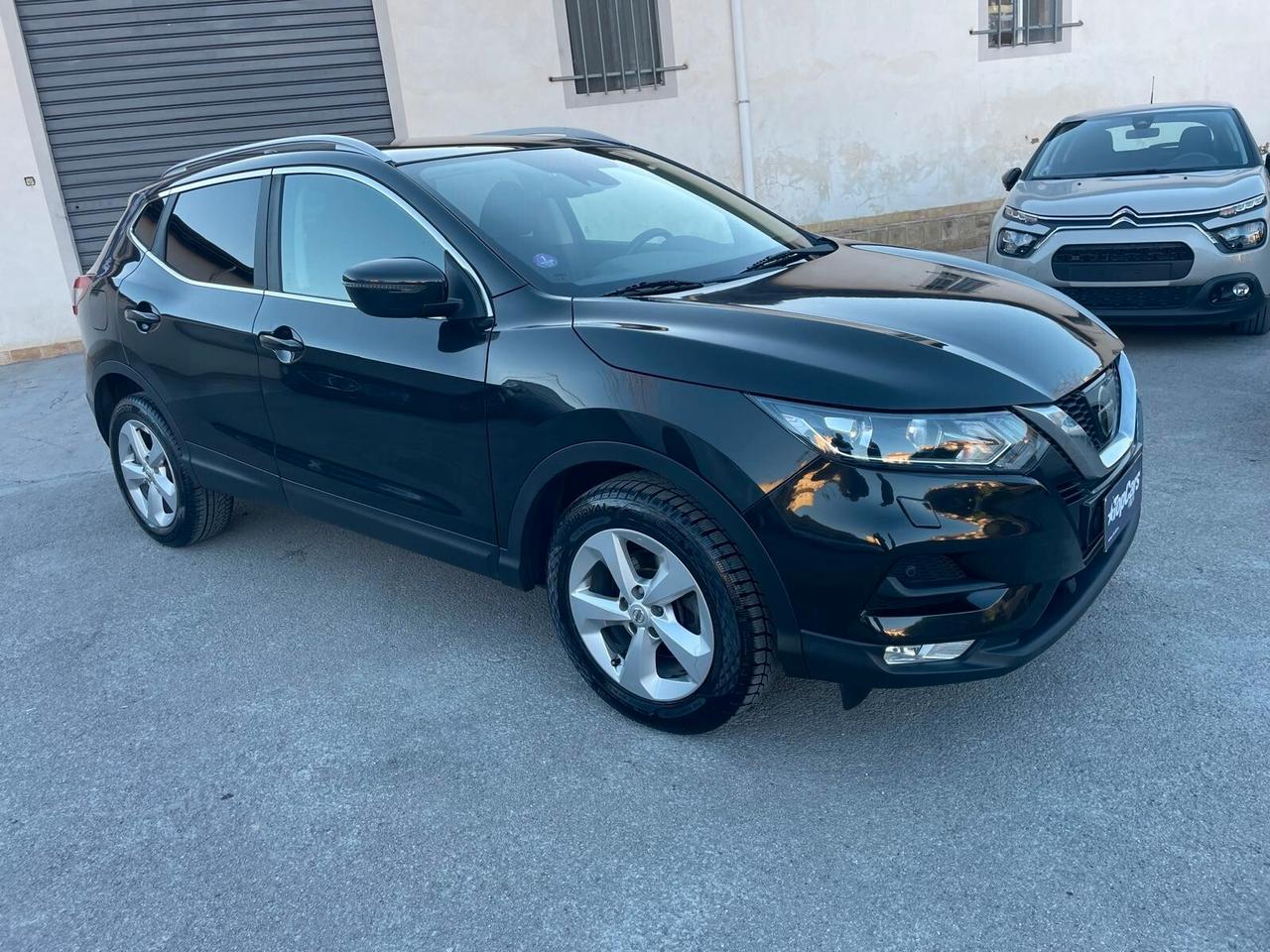 Nissan Qashqai 1.2 N-Connecta 116 cv - 2017