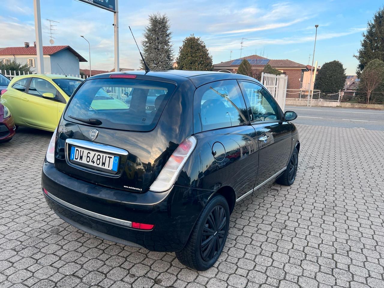 Lancia Ypsilon 1.2 Versus