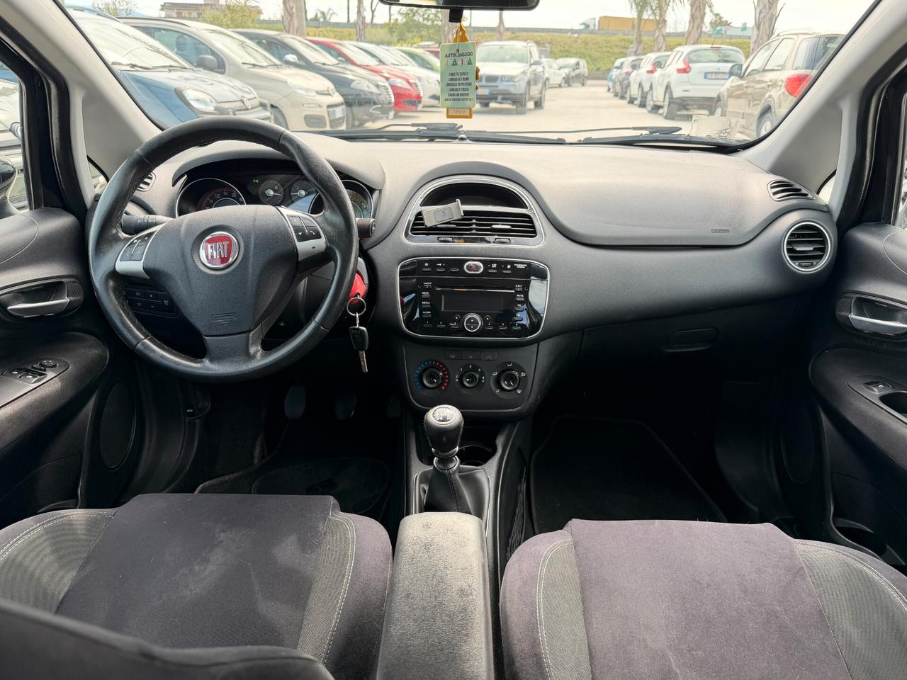 FIAT PUNTO ANNO 2014 1.4 NATURAL/POWER 77 CV