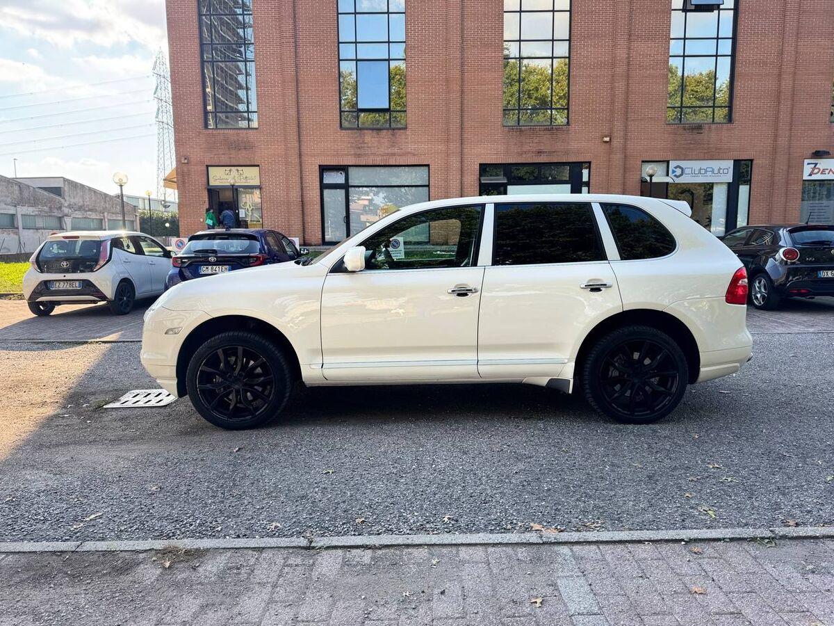 Porsche Cayenne 3.6 FL