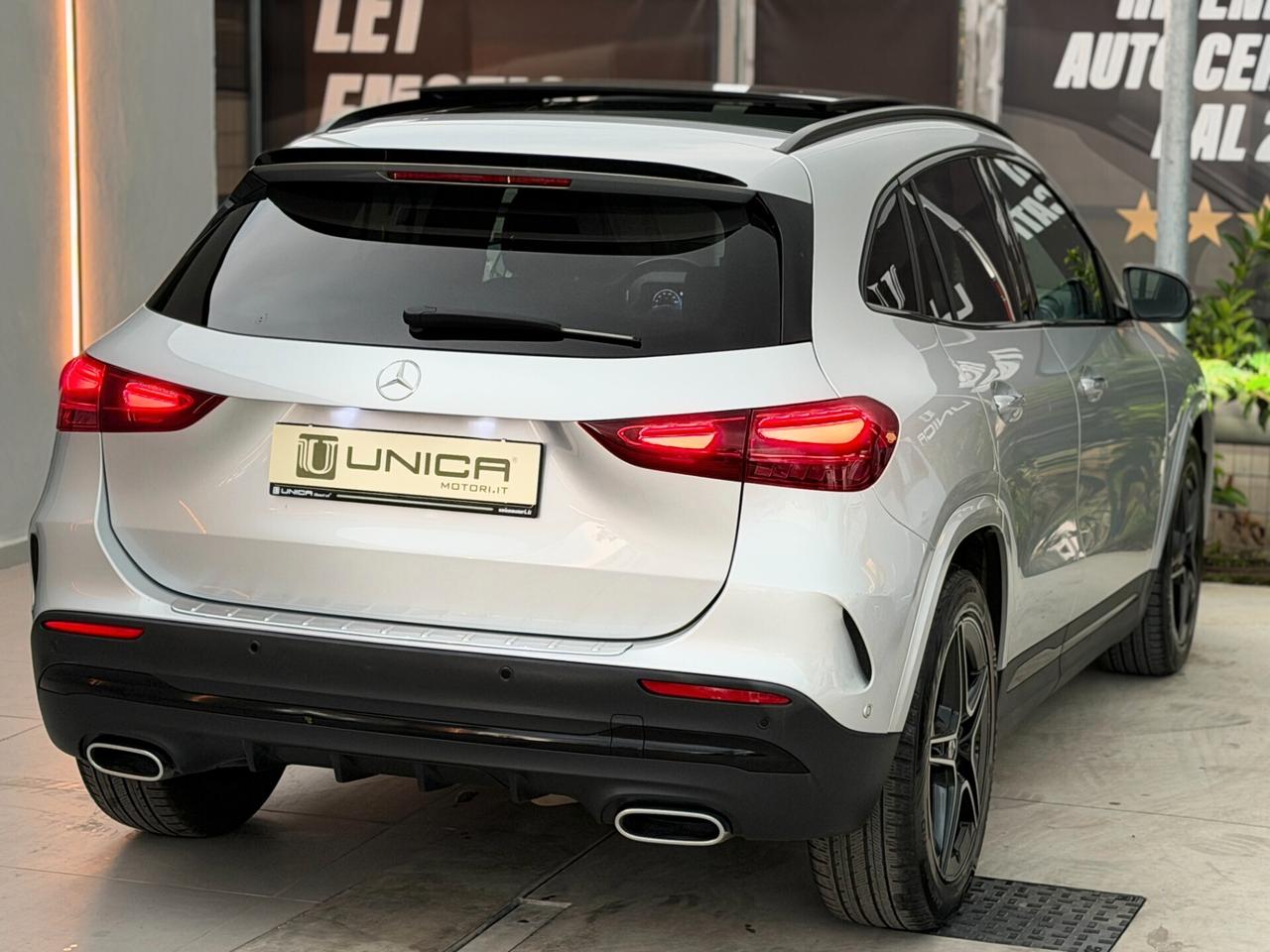 Mercedes-benz GLA 200 d 150 CV AMG Premium Plus UNICO PROPRIETARIO IVA ESPOSTA