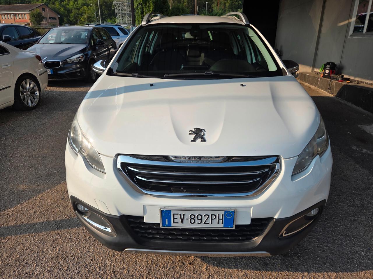 Peugeot 2008 1.6 e-HDi 115 CV Stop&Start Allure