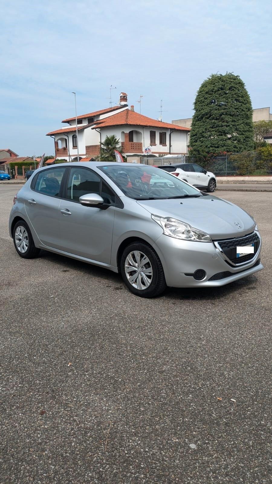 Peugeot 208 PureTech 68 3 porte Access