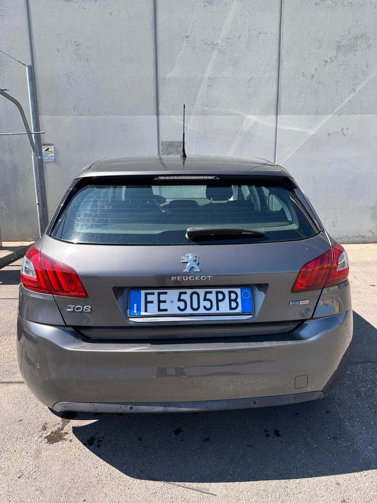 Peugeot 308 PureTech Turbo 110 S&S Access