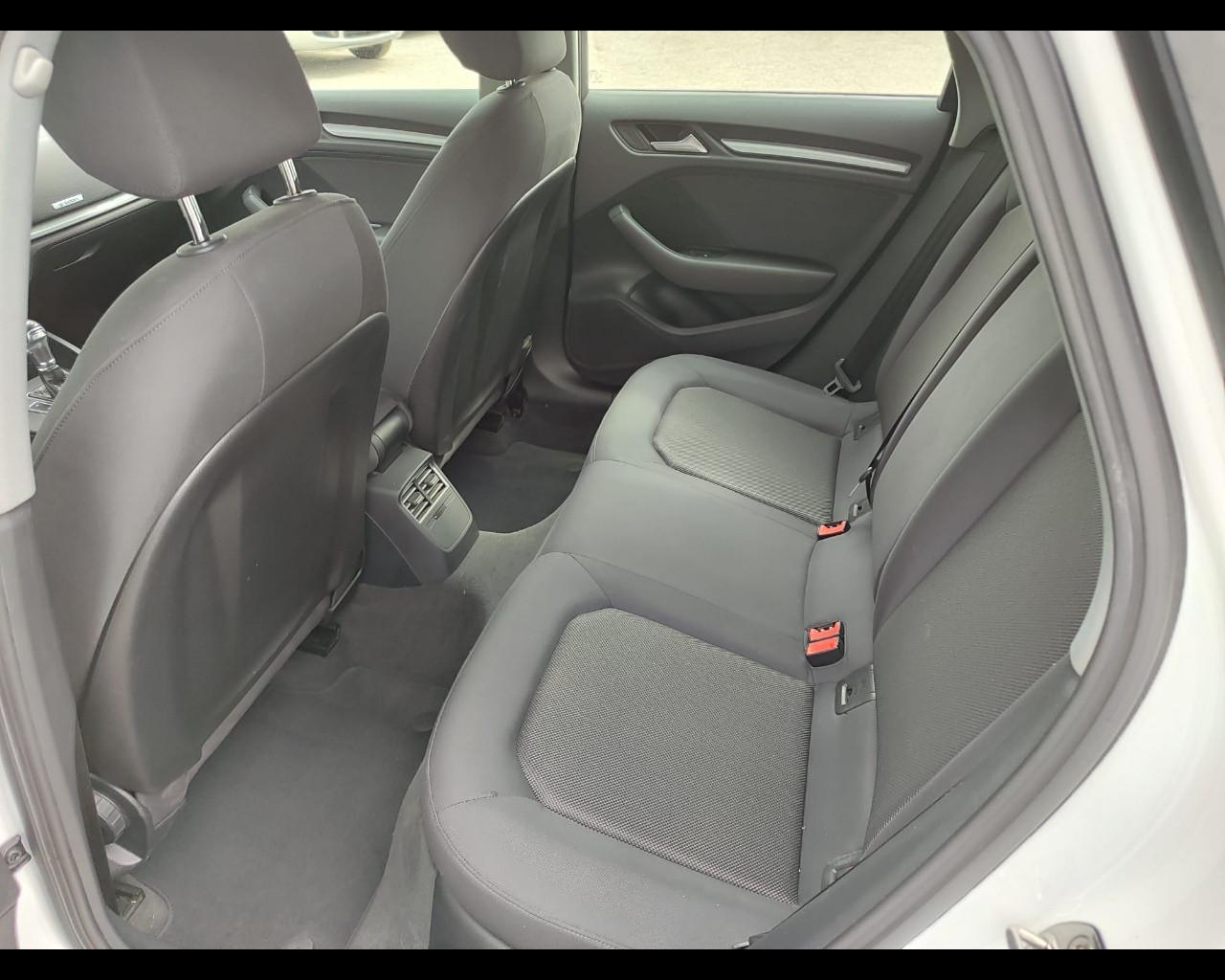 AUDI A3 SPB 30 g-tron S tronic