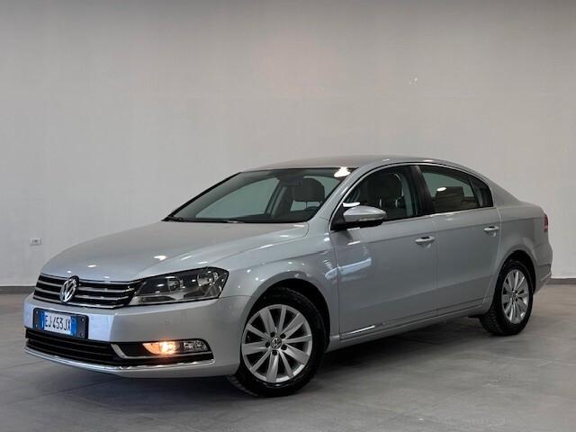 Volkswagen Passat 2.0 TDI Highline BlueM. Tech.