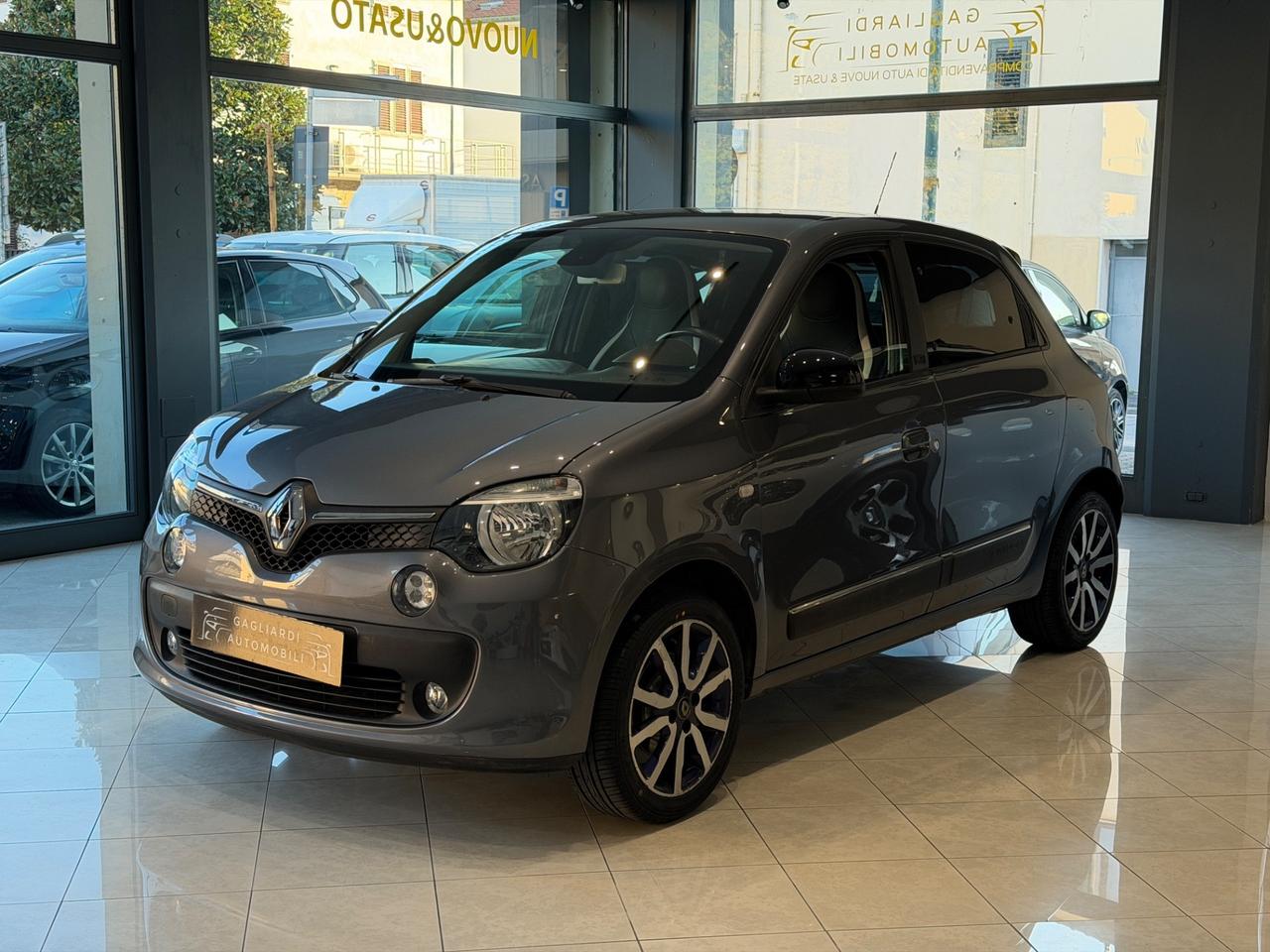 Renault Twingo SCe Lovely