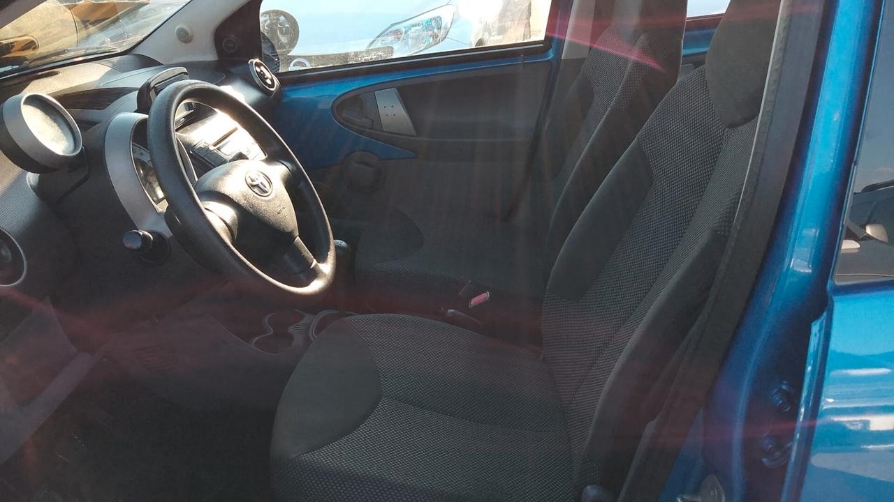 Toyota Aygo AIGO 1.0 benzina neo patentati