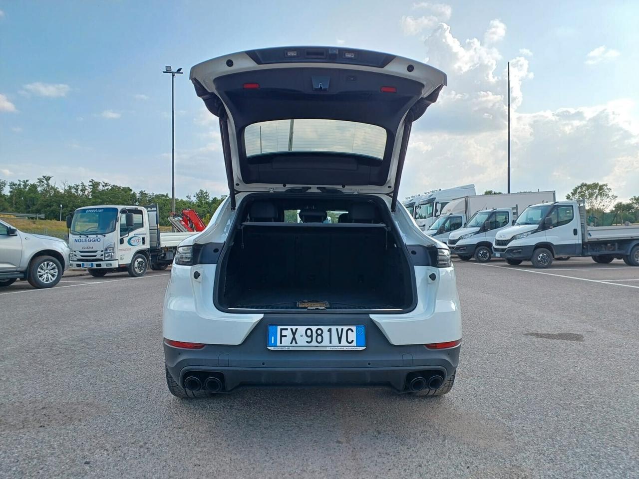 Porsche Cayenne 3.0 V6