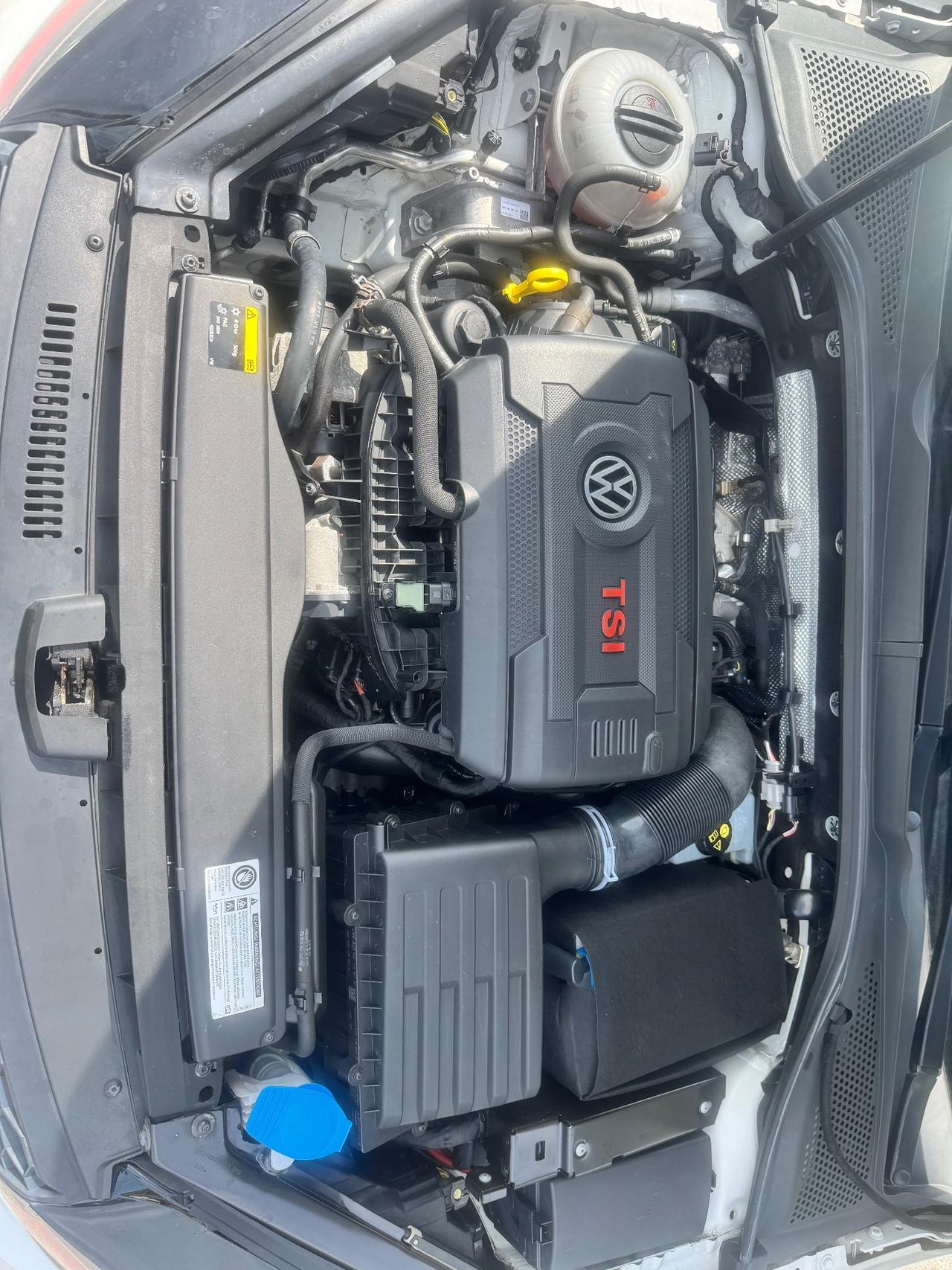 Volkswagen Golf GTI 2.0