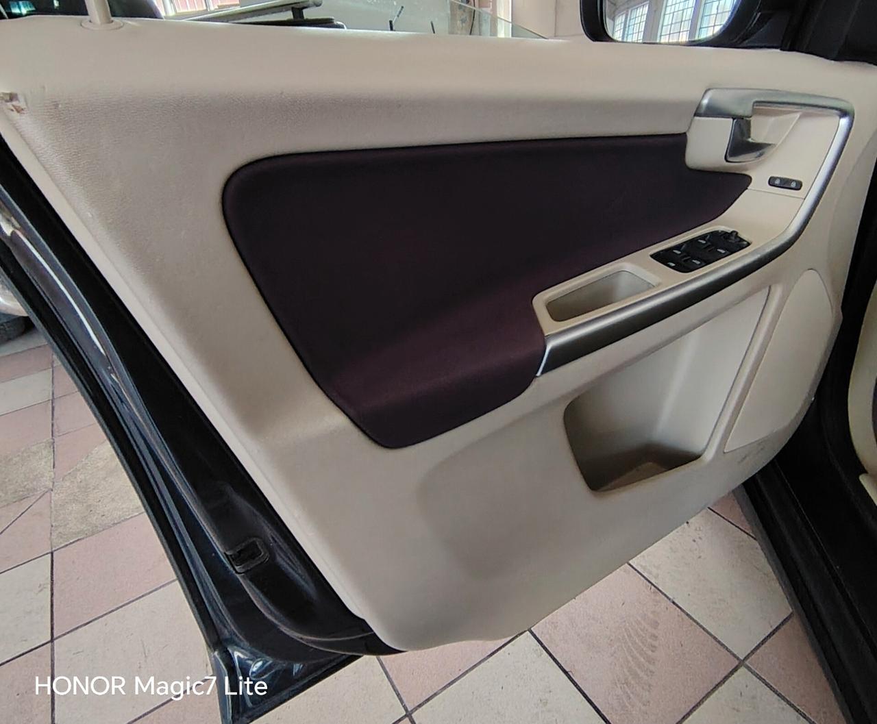 Volvo XC 60 XC60 DRIVe Kinetic