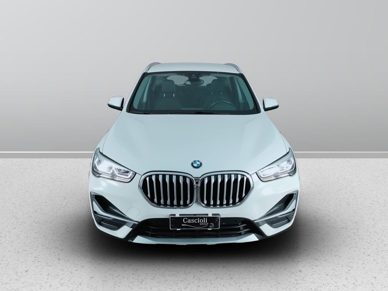 BMW X1 F48 2019 - X1 sdrive18d xLine auto