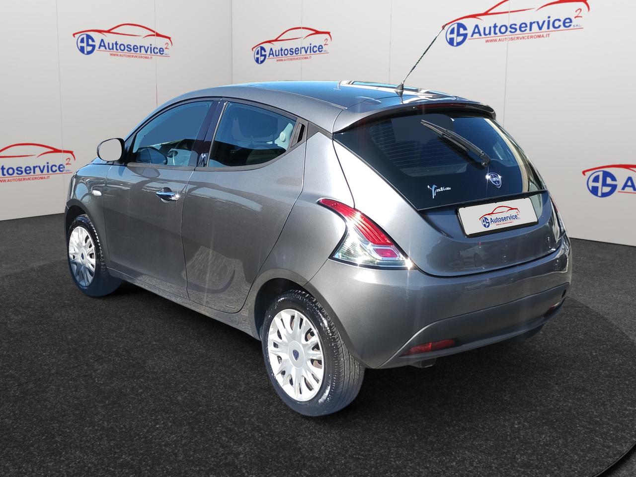Lancia Ypsilon 5 Porte Ypsilon 1.2 8v Silver s&s 69cv E6