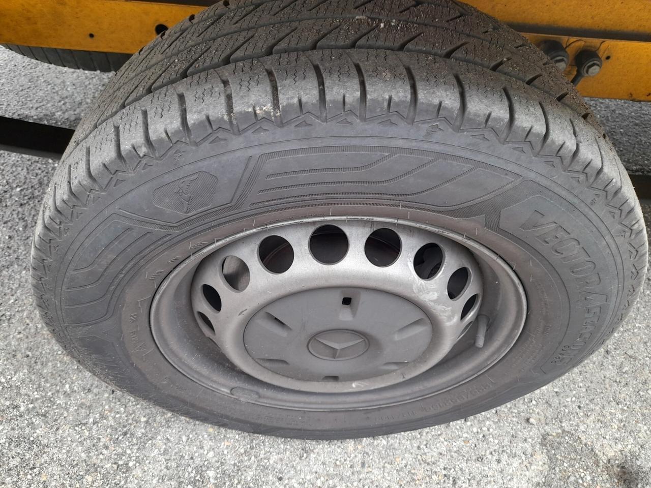 Mercedes-benz Sprinter 314 - T 32 35 FRIGO