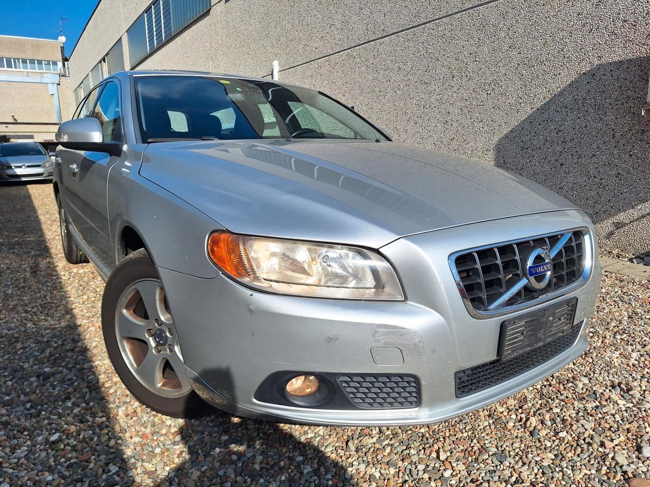Volvo V70 2.4 d. ,,Automatica