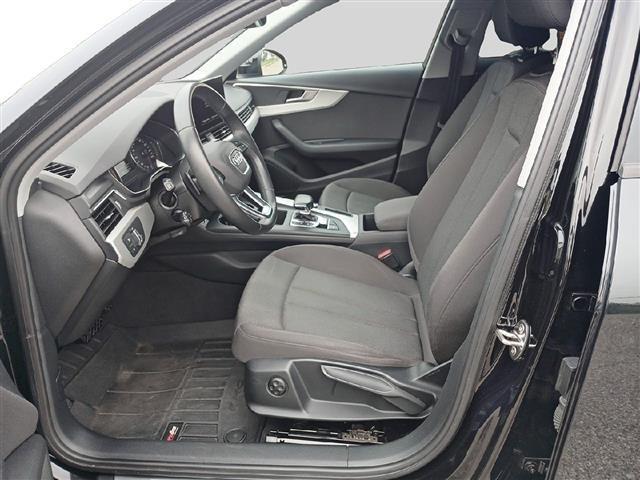 AUDI A4 Avant 30 2.0 TDI mHEV 136cv Business S tronic