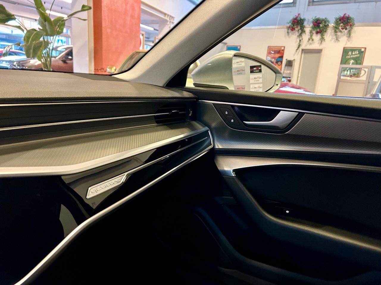 Audi A6 Avant 40 2.0 TDI quattro ultra S tronic Business Design