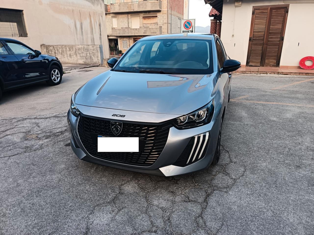 Peugeot 208 1.2 75CV Active Ok Neopatentati