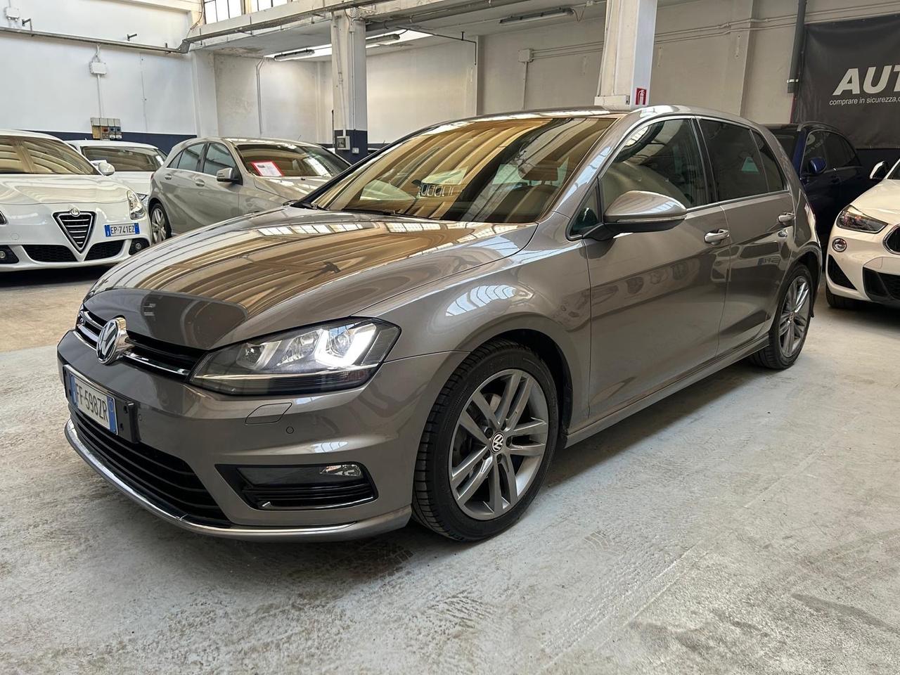 Volkswagen Golf 1.6 TDI 110 CV DSG 5p. R-LINE BlueMotion Technology