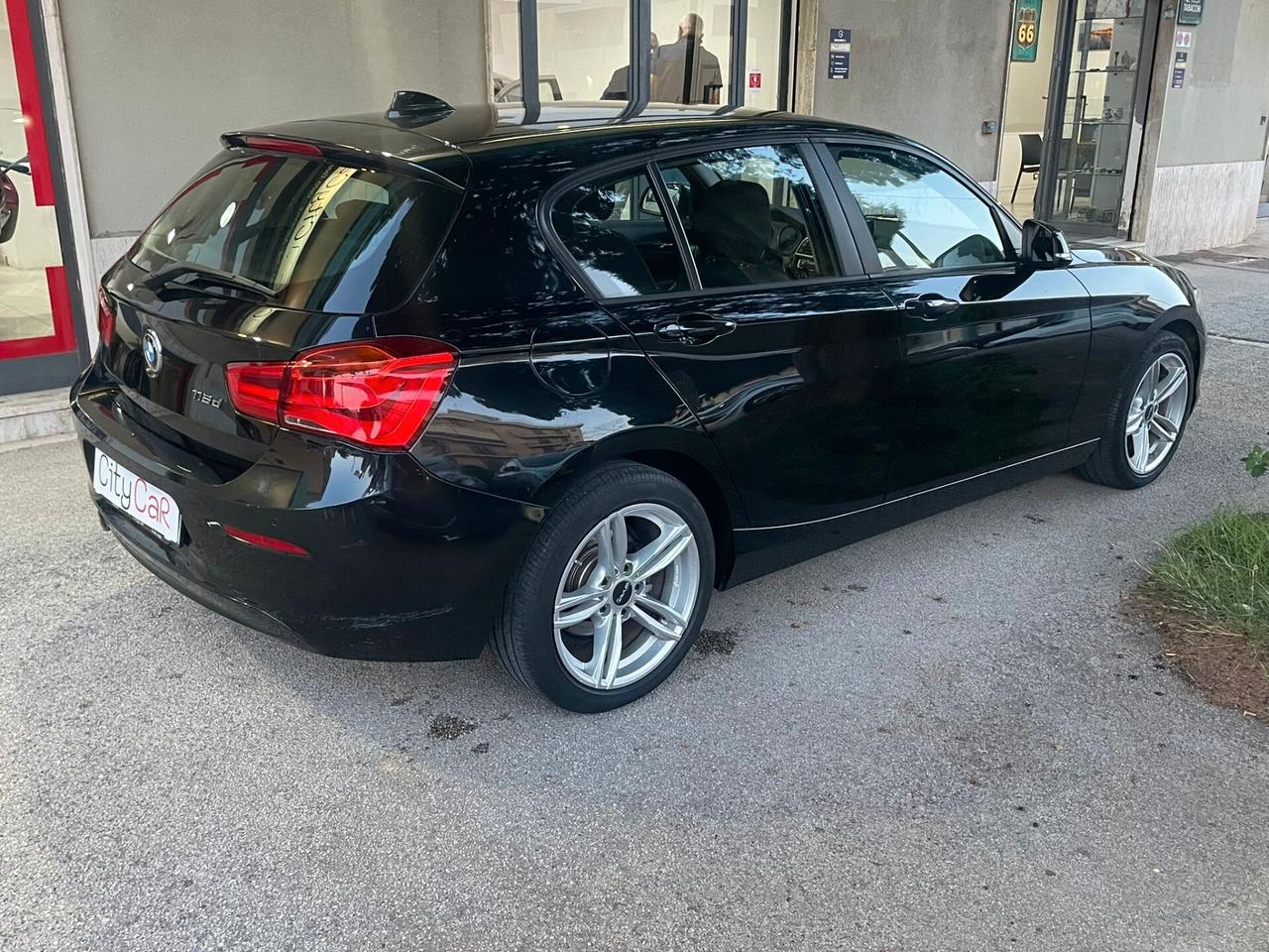 Bmw 116 118d 5p. Urban