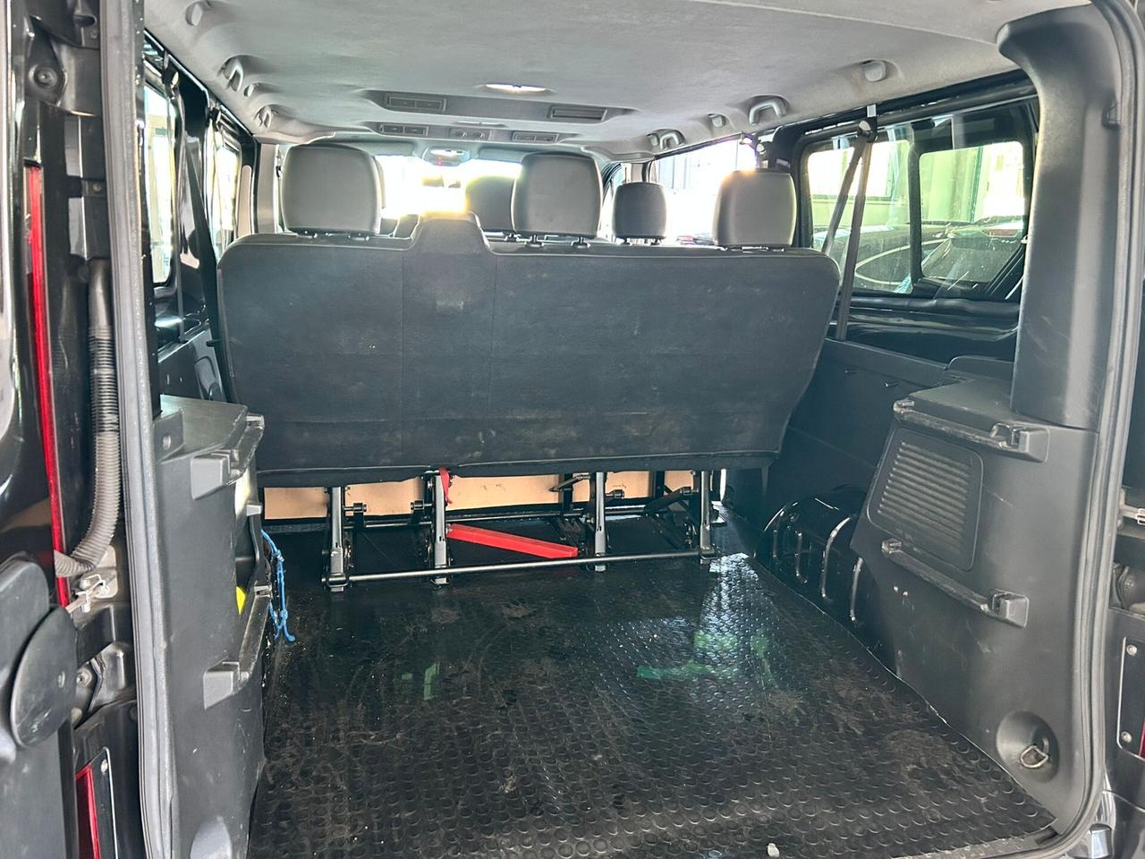 Opel Vivaro 1.6D 9 POSTI MOTORE 87.000KM 2016