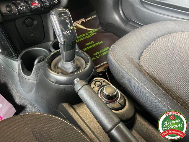 MINI Cooper 1.5 Classic *BLACK EXTERIEUR