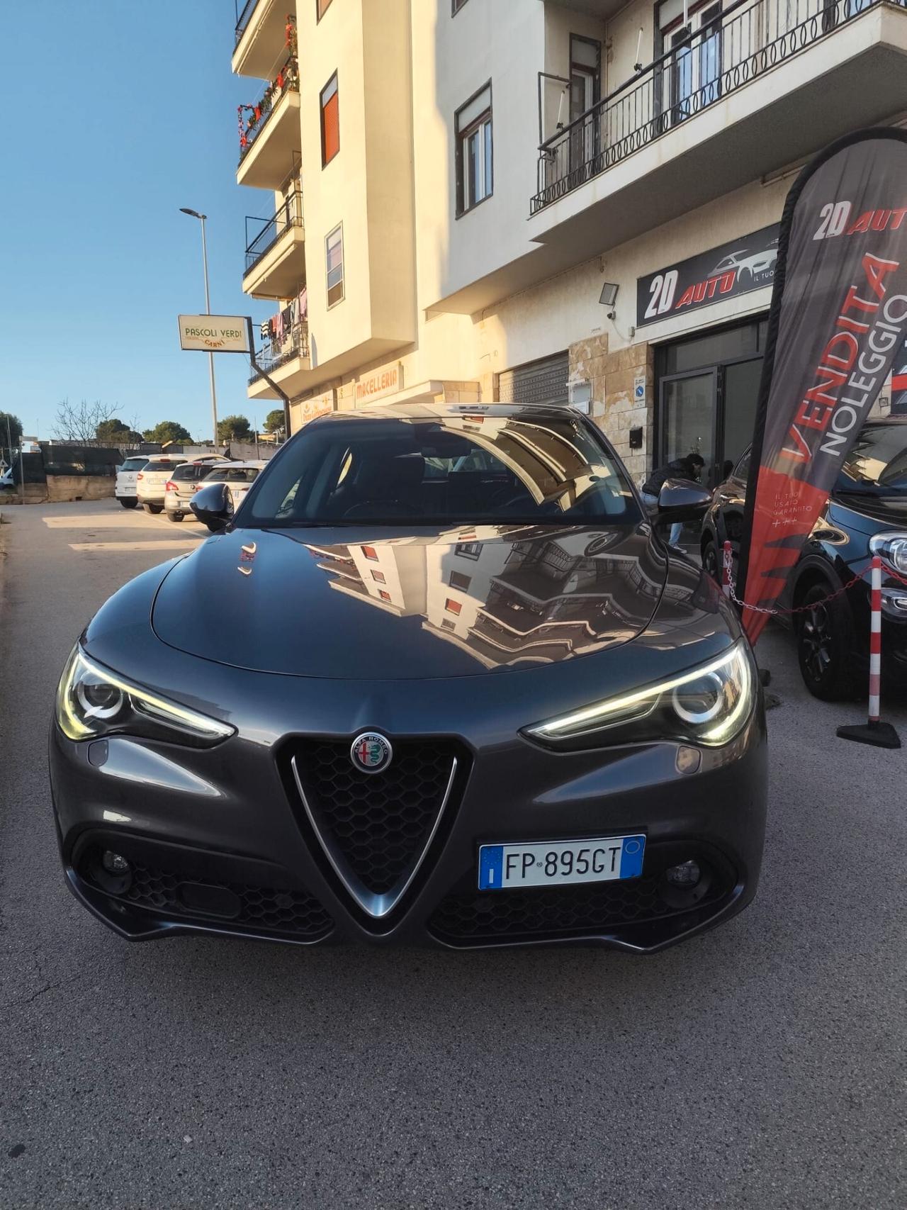 Alfa Romeo Stelvio 2.2 JTDM * 180 CV * Executive * Pelle * Navi * DISTRIBUZIONE E MODIFICA FATTE * Garantita 12 Mesi