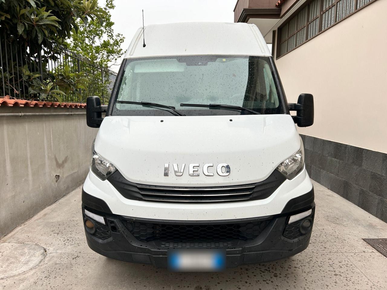 Iveco Daily 35C12 2.3 HPT Hi-Matic Automatico - 2017