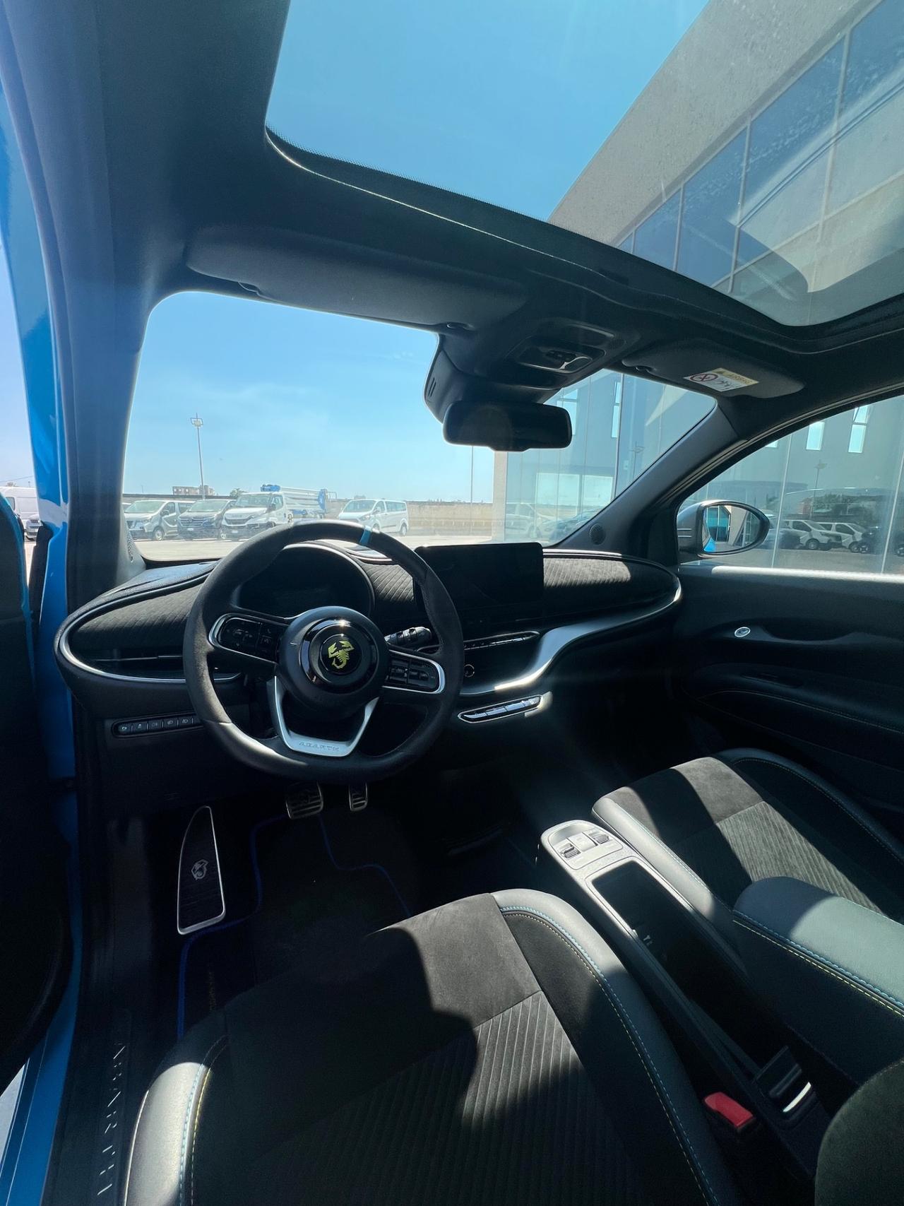 FIAT 500e ABARTH Scorpionissima