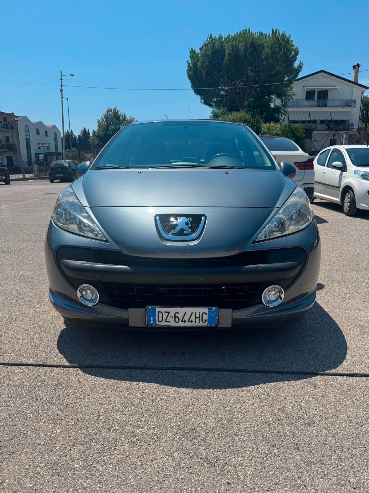 Peugeot 207 1.4 DIESEL XNEOPATENTI 99.000 KM