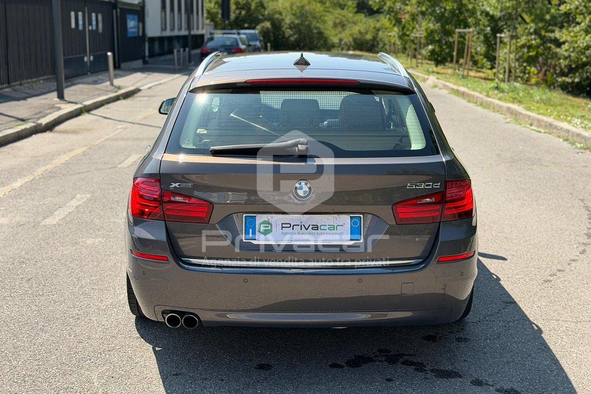 BMW 530d xDrive 258CV Touring Luxury