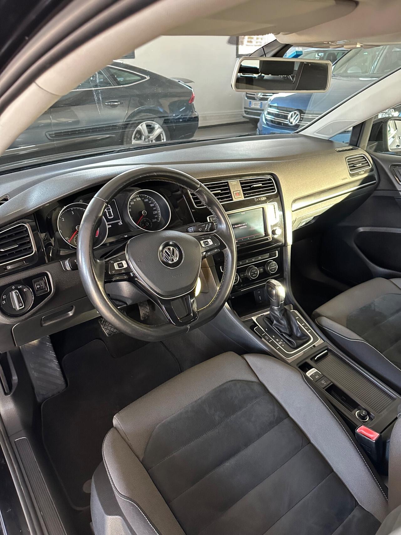Volkswagen Golf 1.6 TDI 110 CV DSG 5p. Highline BlueMotion Technology