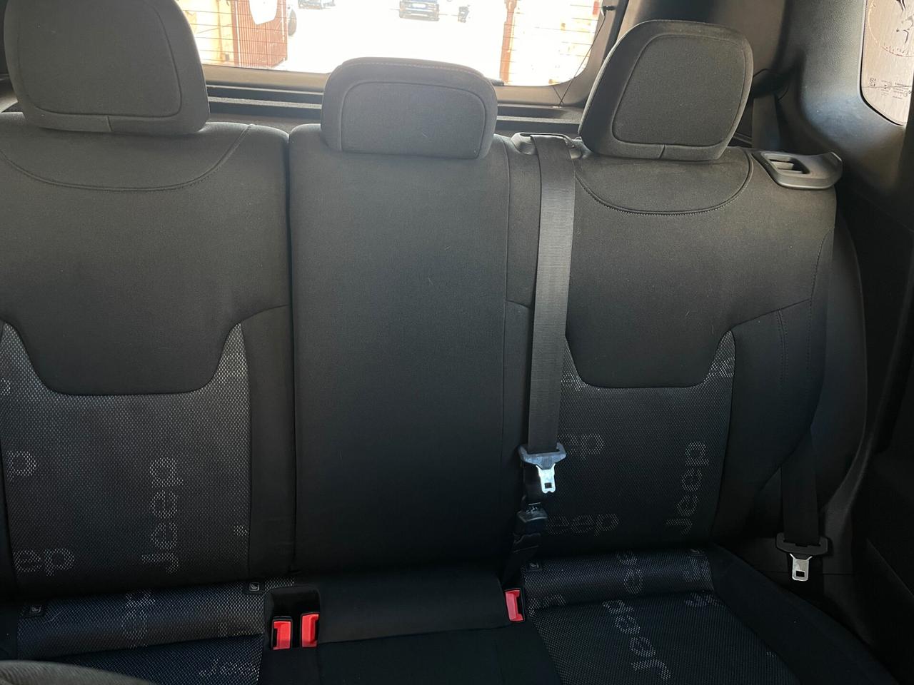 Jeep Renegade 1.6 E-TorQ EVO Longitude