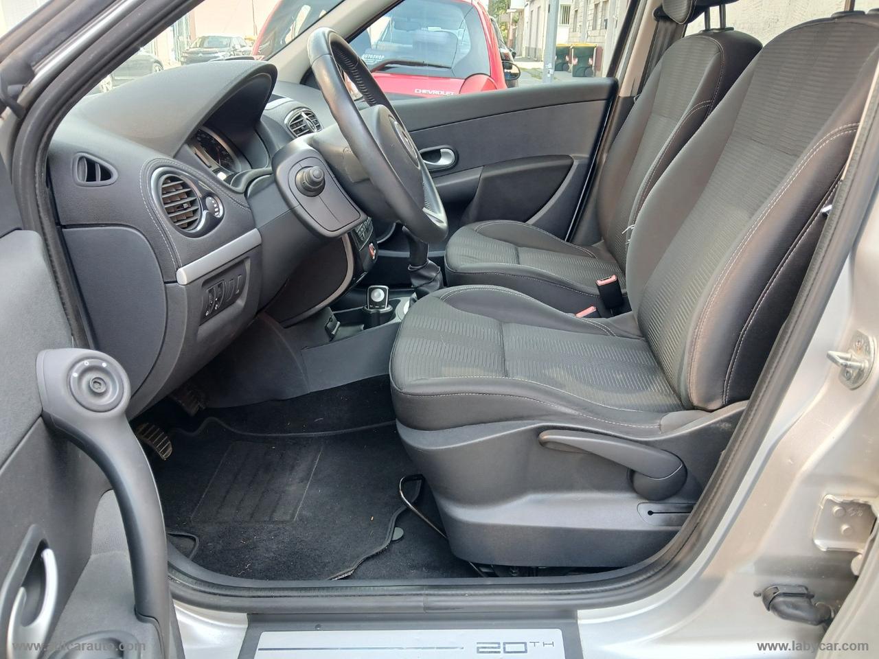 RENAULT Clio 1.2 TCE 100 CV 5p. 20th Anniv.