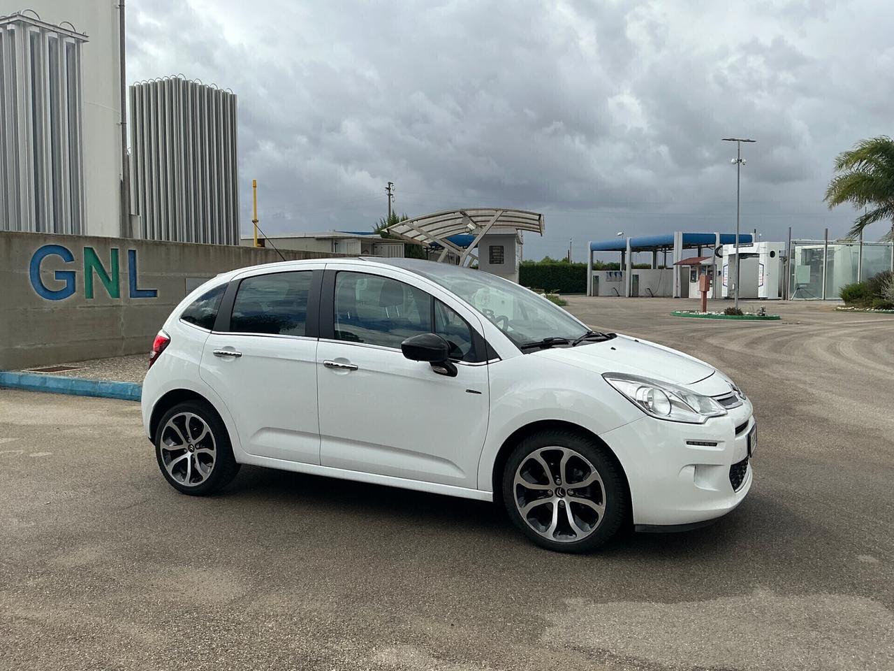 CITROEN C3 EXCLUSIVE 1.2 BENZINA CAMBIO AUTOMATICO 2015