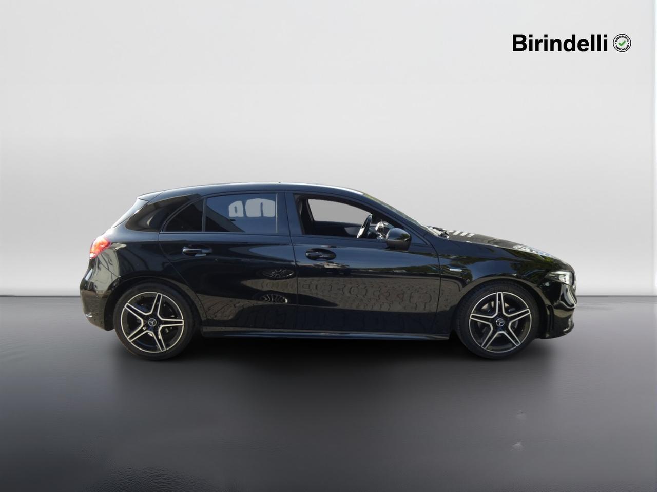 Mercedes-Benz Classe A (W177) - A 180 d Automatic Premium
