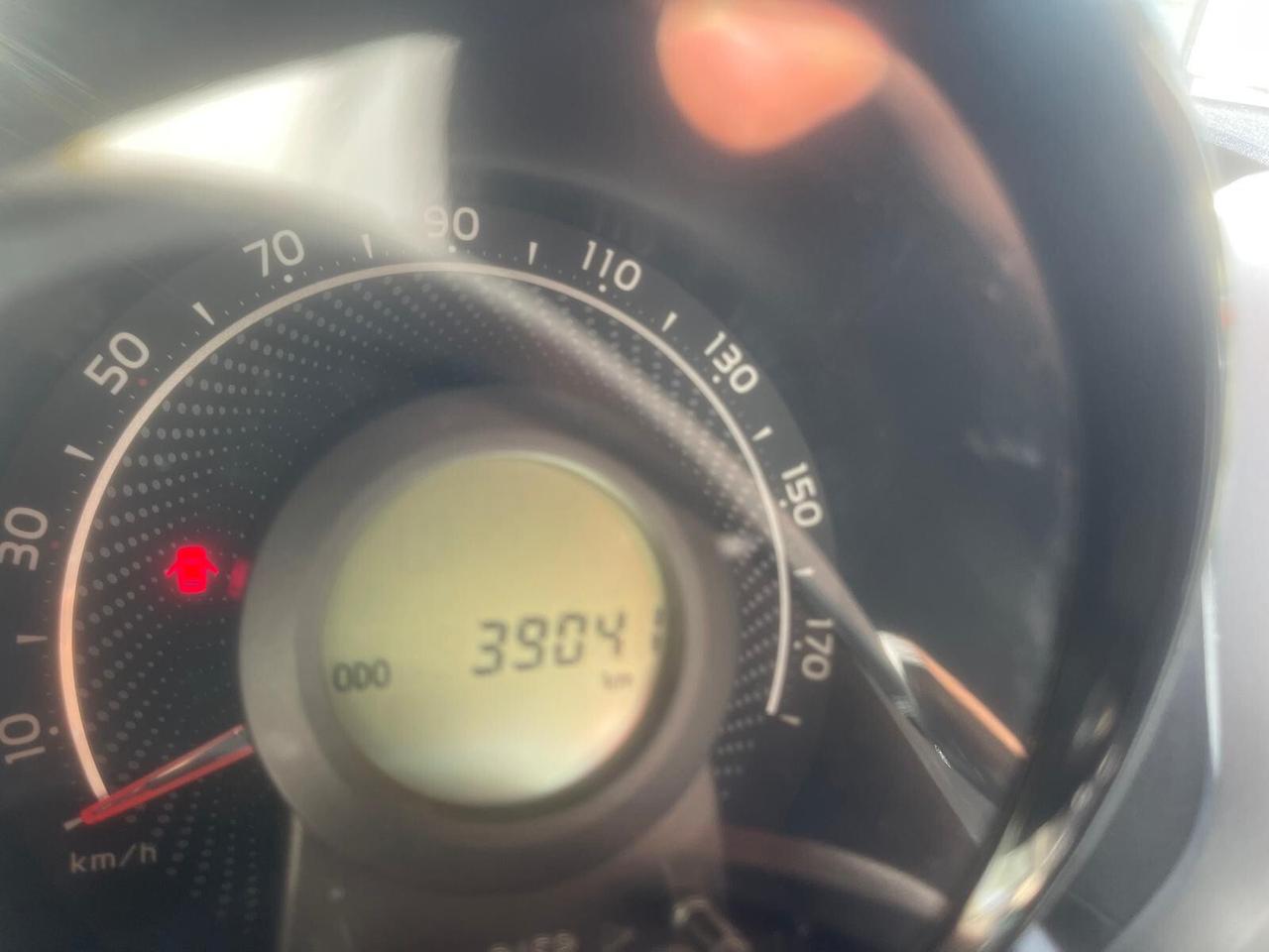 Toyota Aygo Connect 1.0 VVT-i 72CV 5 porte x-business MMT