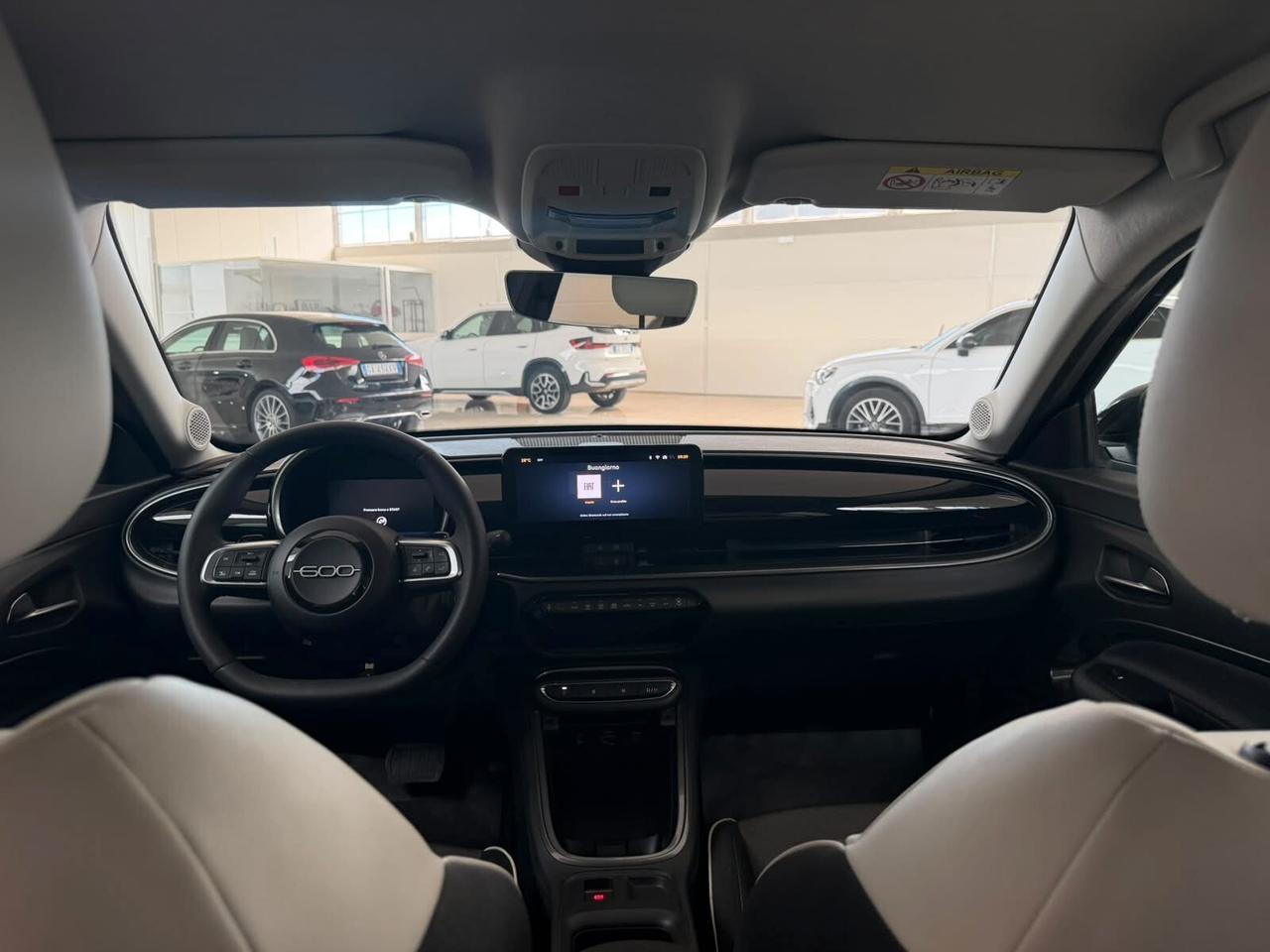Fiat 600 Hybrid 110 CV DCT MHEV Icon