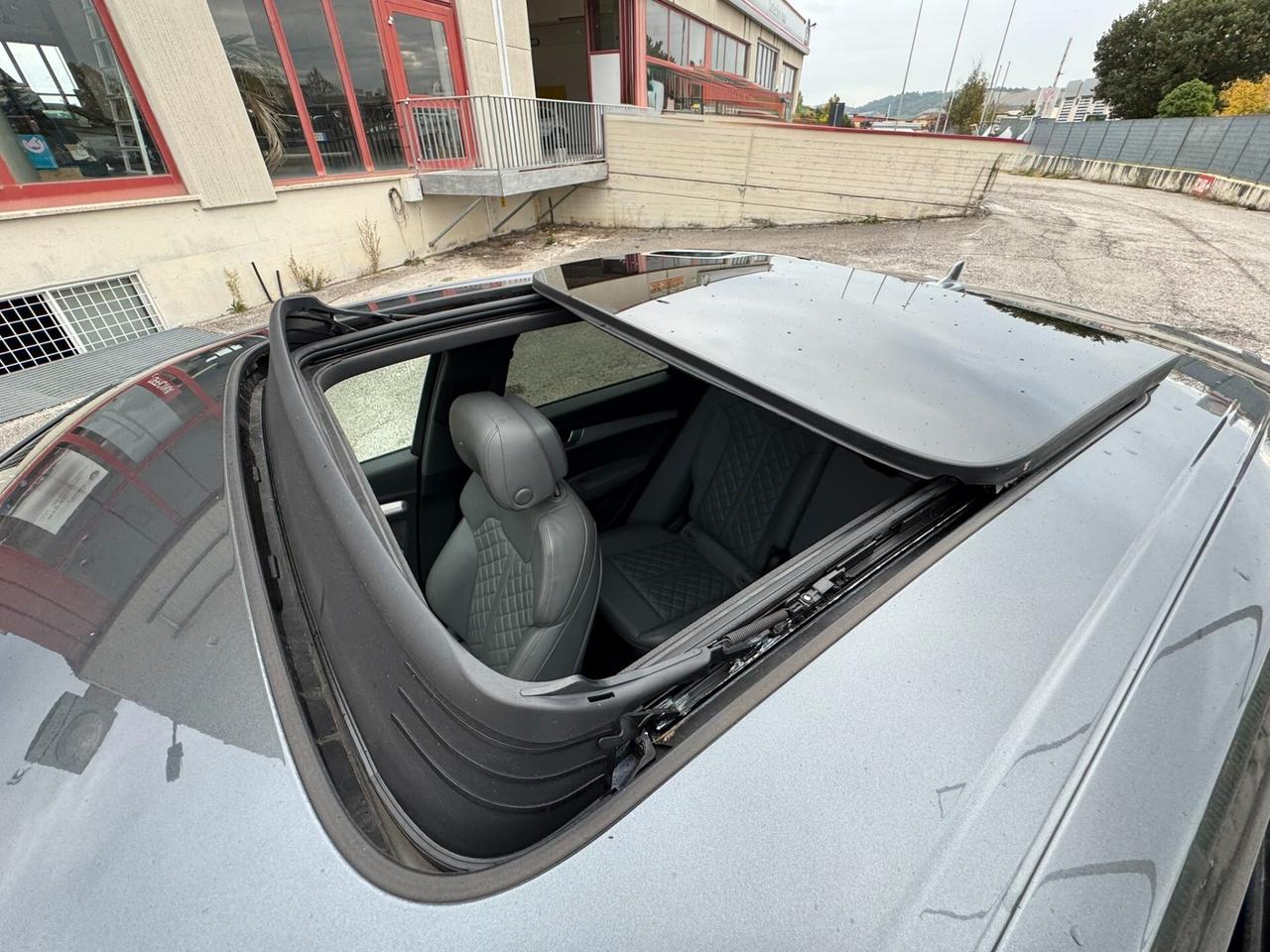 SQ5 SPB TDI 341cv quattro Tetto Matrix R.Lega 21"