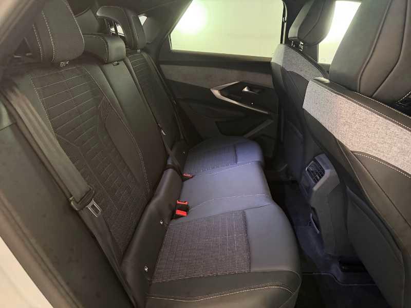 PEUGEOT Nuovo 3008 ALLURE - Hybrid 136 E-DCS6
