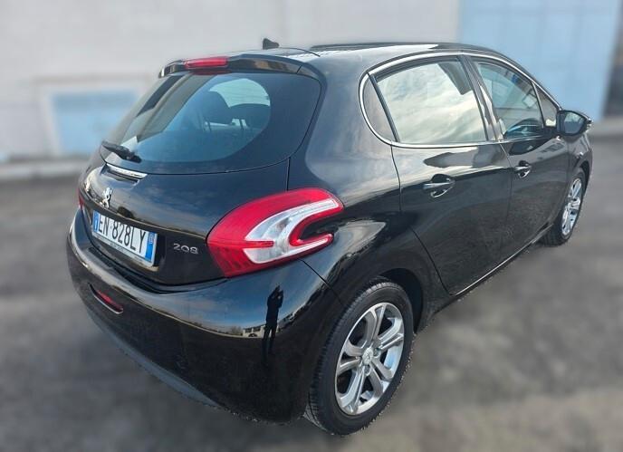 Peugeot 208 1.2 VTi 82 CV 5 porte Allure